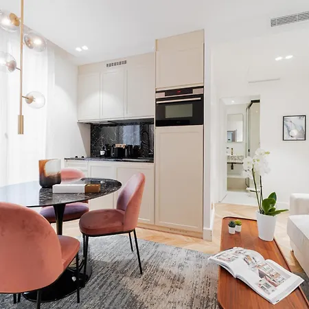 Quartier Libre - Saint Georges 4* Paris