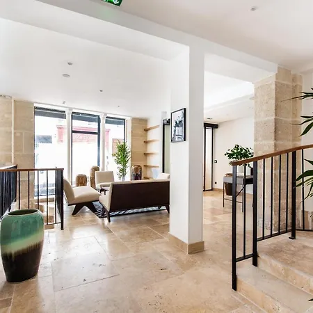 Ξενοδοχείο με διαμερίσματα Quartier Libre - Saint Georges 4*